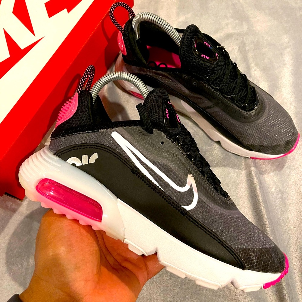 Nike Air Max - Picture 6 of 12